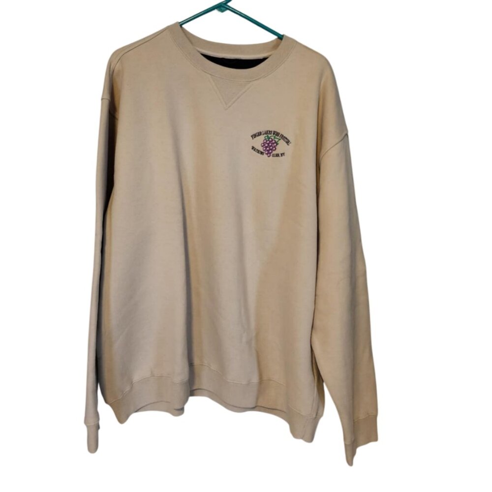 EUC Devon & Jones Finger Lakes Wine Festival Watkins Glen NY Sweatshirt